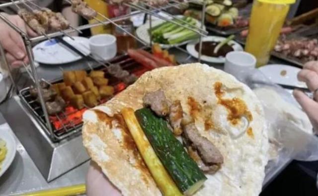 淄博烧烤“火出圈”，老板暴瘦20斤，被拐儿童家人赴现场扩散信息