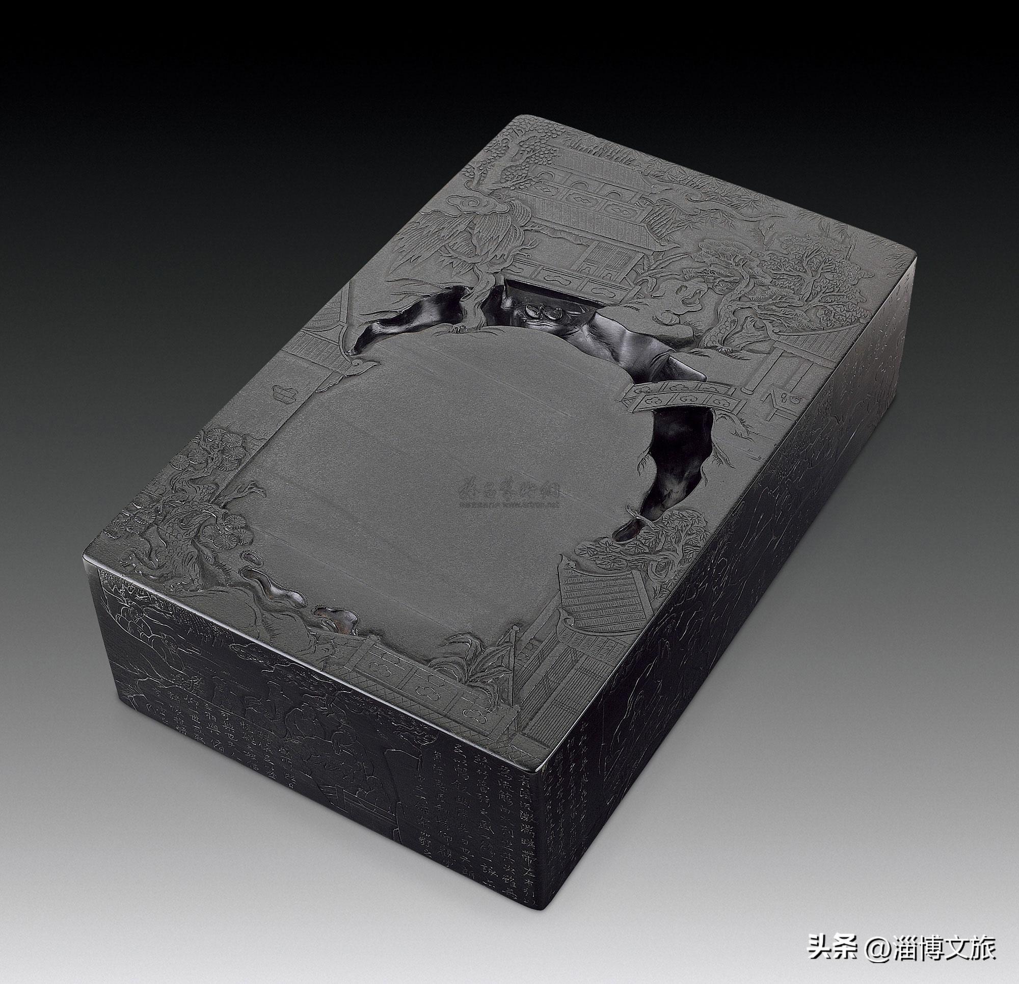 “淄石可与端歙相上下”。有着2000多年历史的中国名砚淄砚，被誉为冠名砚之首